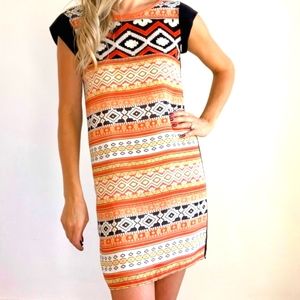 THML Aztec Tribal Short Sleeve Tunic Dress xs